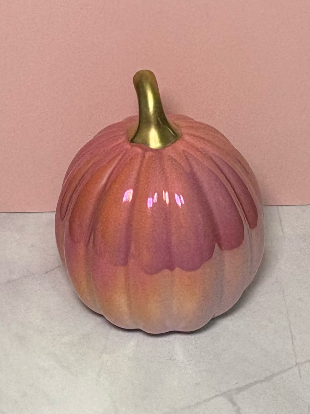 🎃 Decorative Iridescent Ceramic Pumpkin